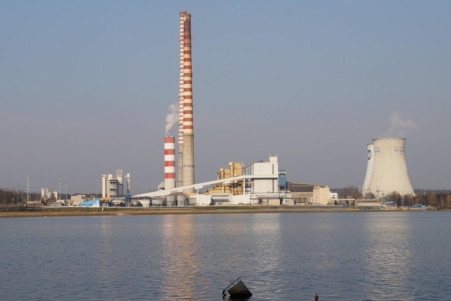 Elektrownia Rybnik – historia, znaczenie i transformacja jednego z najważniejszych zakładów energetycznych na Śląsku